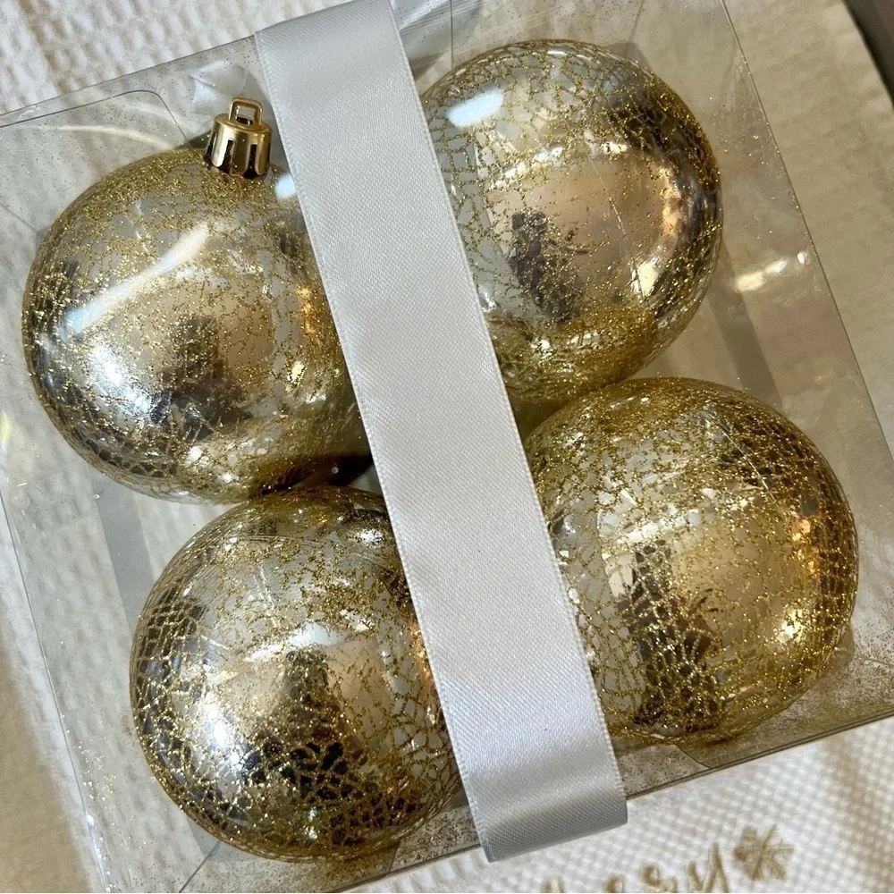 Rachel Zoe 8-Set Gold Crackle Ball Ornaments 3” NWT